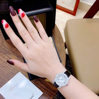 Đồng hồ nữ cao cấp CHOPAD L’HEURE DU DIAMANT