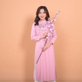 ÁO DÀI CÁCH TÂN THÊU HOA
