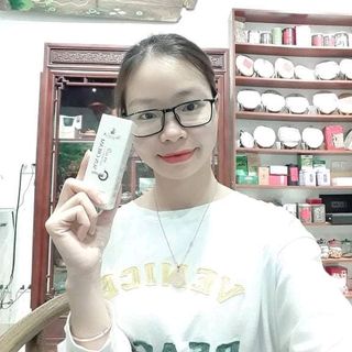 kem chống nắng Huyền Cò