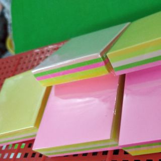 Giấy xếp hạc đủ màu