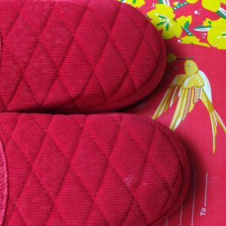 Dép vải đế dầy free size 32k 1 đôi màu đỏ