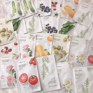 Mặt nạ dưỡng da thần thánh hãng quốc