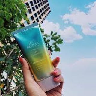 Kem chống nắng nâng tông cho da mụn nhạy cảm Skin Aqua Color Control 80g