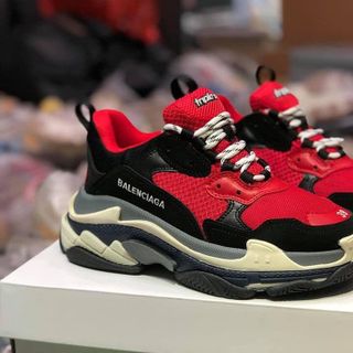 giày thể thao trips