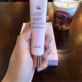 Kem dưỡng trắng nâng tone lucent white chuẩn auth