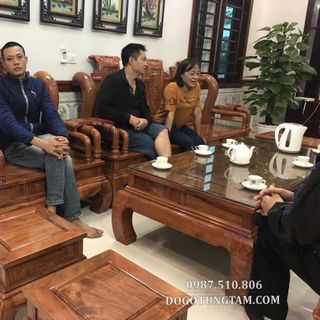 Bàn Ghế Tần Thủy Hoàng 9 Món Gỗ Hương Đá Yếm Liền