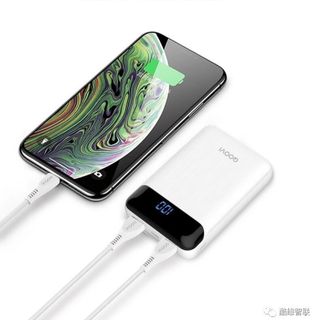 PIN DỰ PHÒNG QOOVI D600 10000MAH ĐÈN LED HIỂN THỊ THÔNG SỐ PIN