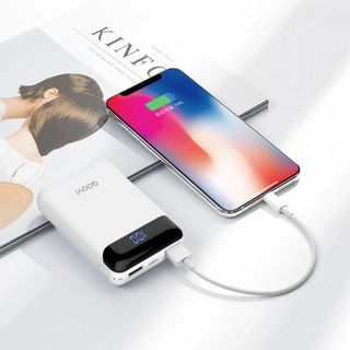 PIN DỰ PHÒNG QOOVI D600 10000MAH ĐÈN LED HIỂN THỊ THÔNG SỐ PIN