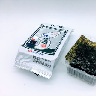 Rong biển cắt lát thùng 12 túi 4g lốc 9 gói