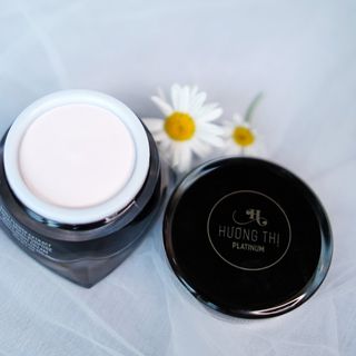 BỘ DƯỠNG DA MẶT SÁNG TỐI ĐA CHỨC NĂNG HƯƠNG THỊ FACIAL MULTI PURPOSE WHITE CREAM COLLECTION