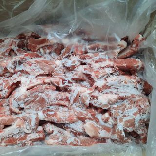 SƯỜN CỌNG 75K/kg chưa từng có ở Sài Gòn