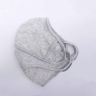 Khẩu Trang vải màu ghi sạch sẽ chất dày co giãn 4c