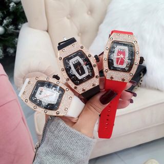Đồng hồ Ri chard trung cấp