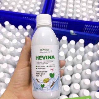 Nước súc miệng Thảo dược