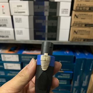 Jack neutrik loại xịn