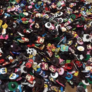 STICKER 2D 3D JITBITZ LÒ XO 2D gắn dép crocs giá sỉ​ 1k