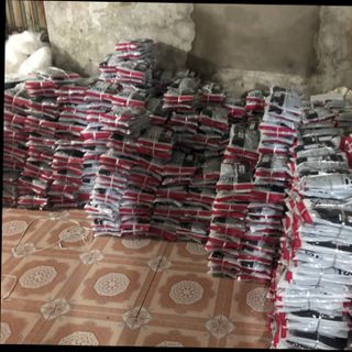 Quần legging nâng mông túi zip