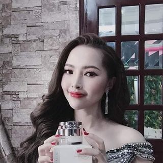 Kem Face dưỡng trắng hồng Cc White