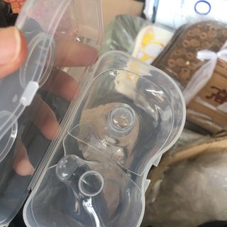 Hộp 2 cái trợ ti silicon cho mẹ