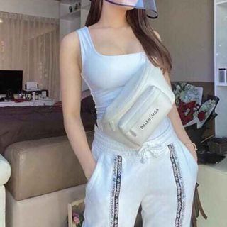 Mũ kính chống dịch