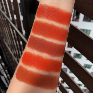 Sét Son Ngựa Kiss beauty 5 Cây