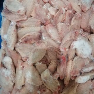 Cánh gà giữa Nga