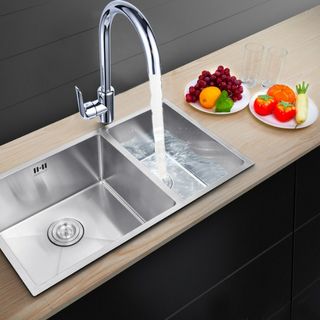 Vòi chậu rửa nát