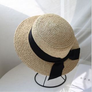 Mũ cói dáng gaucho chất liệu raffia