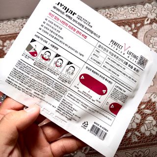 Mặt nạ tạo hình V-Line Avajar Perfect V Lifting Premium Mask