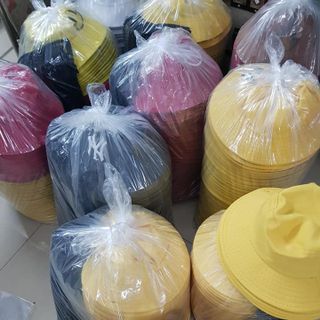 HOT--NÓN GẮN NHỰA MIKA CAO CẤP CHỐNG VIRUS CORONA VÀ BỤI CAO GIÁ TẠI XƯỞNG GIÁ 40K /CHIẾC