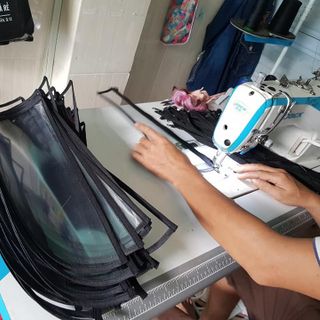 HOT--NÓN GẮN NHỰA MIKA CAO CẤP CHỐNG VIRUS CORONA VÀ BỤI CAO GIÁ TẠI XƯỞNG GIÁ 40K /CHIẾC