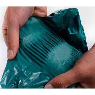 Combo 100 Túi niêm phong đóng hàng cao cấp kích thước 2535