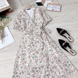 Đầm hoa đắp ngực form dài qua gối, xẻ đùi