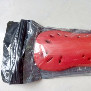 Miếng bảo vệ ống chân ống huyễn bóng đá