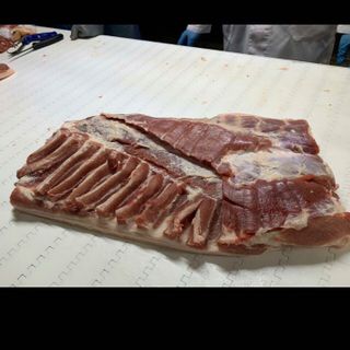 Ba rọi heo rút sườn Nga