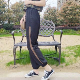 Quần Jogger đũi phối lưới hai bên sườn