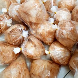 Bánh Tráng Tỏi Muối Nhuyễn