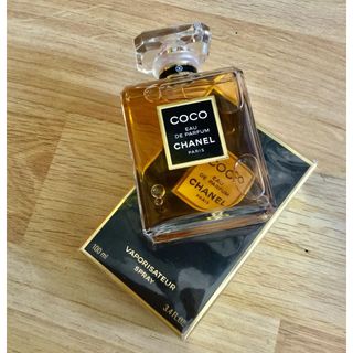Nước hoa nữ co co vàng