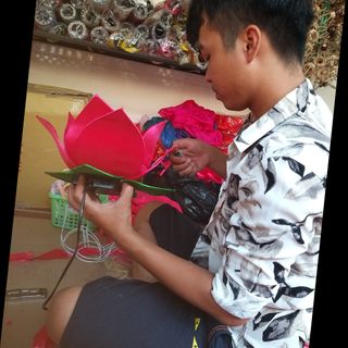 Đèn hoa sen để bàn