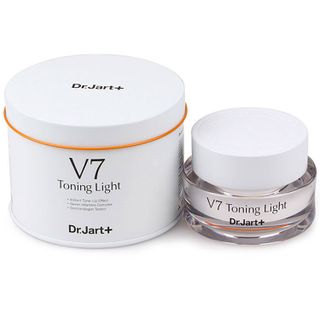 kem V7 hộp thiếc