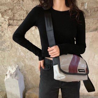 Áo pull crotop dài tay Đen, Trắng
