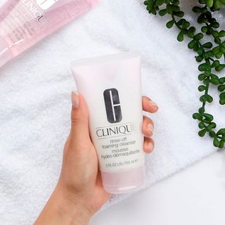Sữa rửa mặt Clinique Rinse Off Foaming Cleanser 150ml