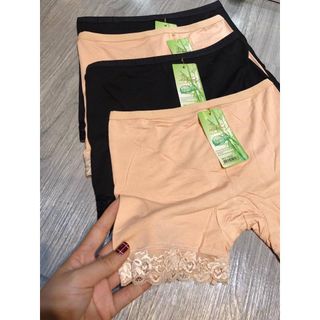 Quần mặc trong váy cotton pha ren