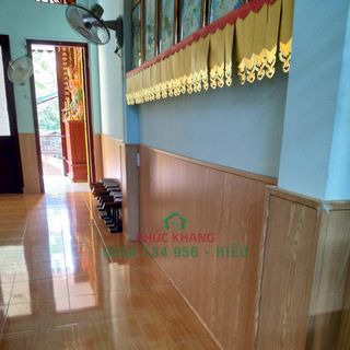 Tấm nhựa ốp tường 4 sóng ( kích thước : 15,8 x 300 x 0.9 cm )