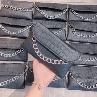 Túi xách bì thư clucth da vân rắn sang chảnh