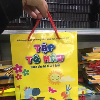 Sách tập tô màu cho bé