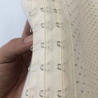 Đai nịt bụng 3 móc cài có thanh nẹp 11