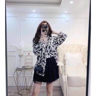 Áo sơ mi lụa hoạ tiết DA BÁO