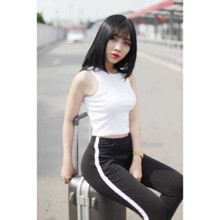 Áo 3 lỗ ngược dáng trẻ