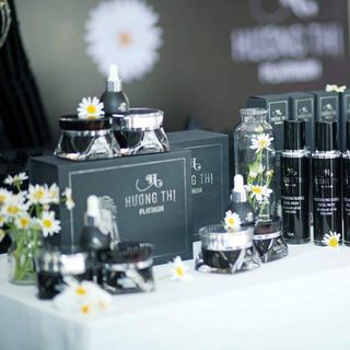 Sữa rửa mặt dưỡng ẩm bong bóng Hương Thị Bubble